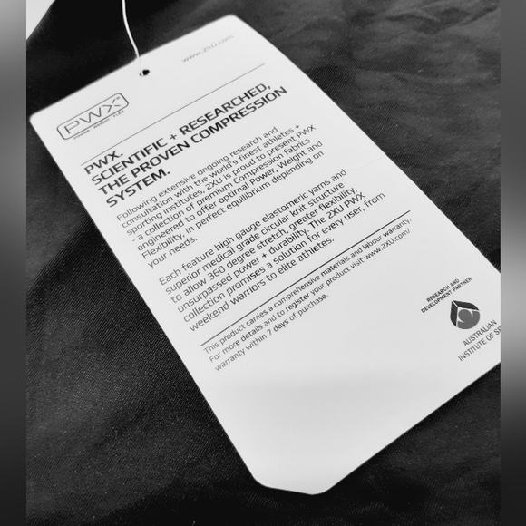 2XU mens short sleeve compression t shirt top size M - Picture 5 of 7